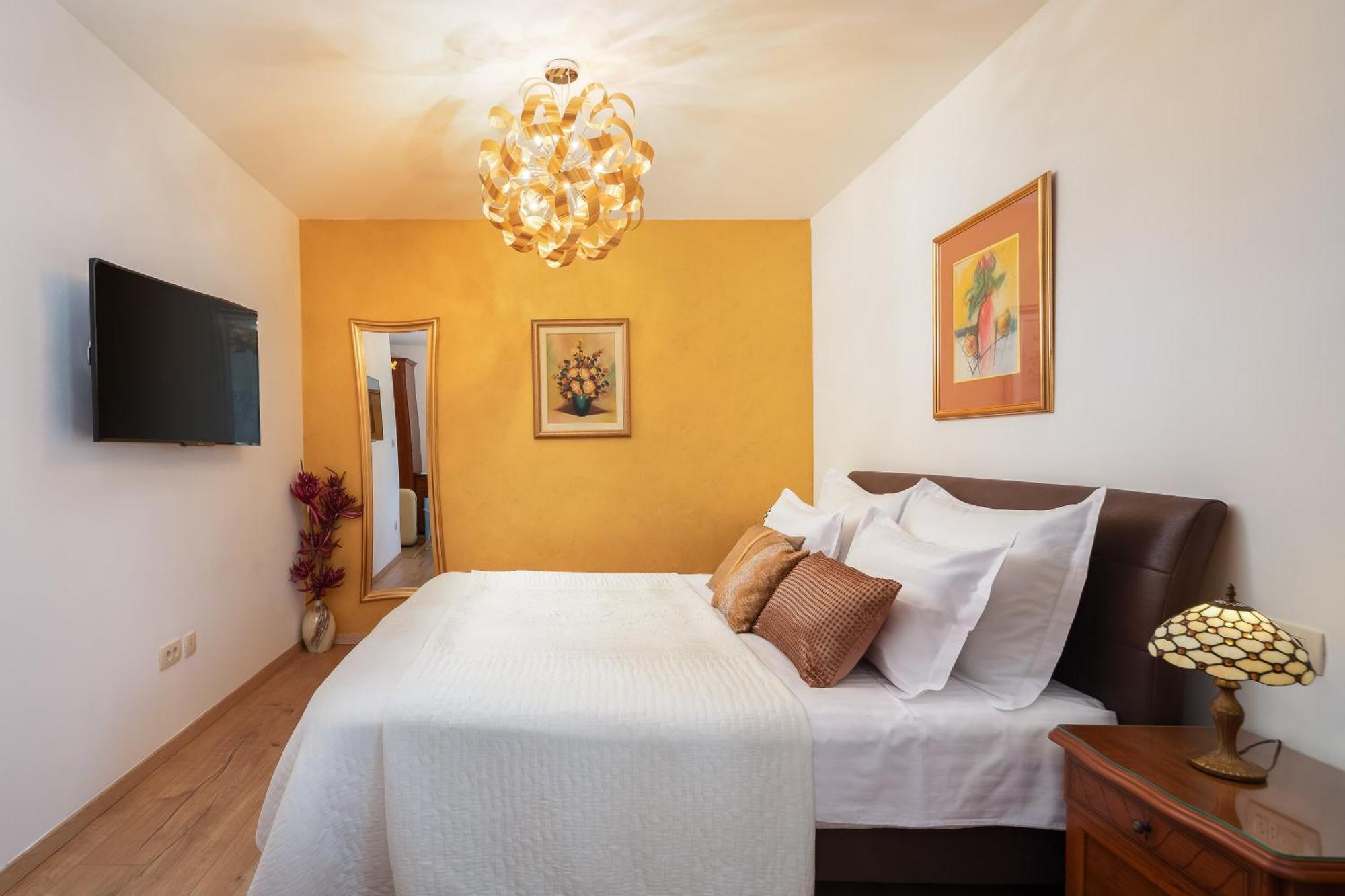Romantic Luxury Rooms Σπλιτ Εξωτερικό φωτογραφία