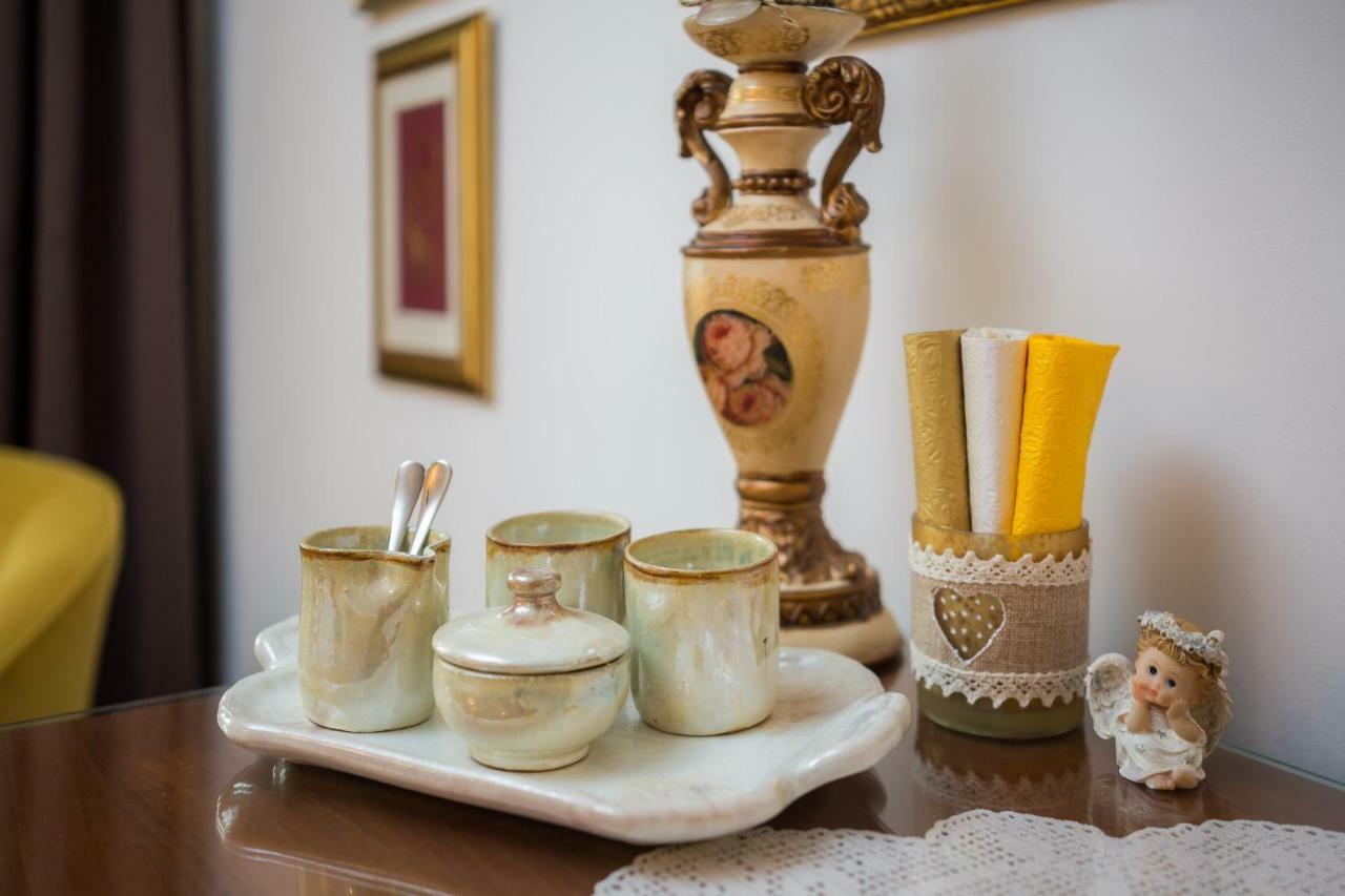 Romantic Luxury Rooms Σπλιτ Εξωτερικό φωτογραφία